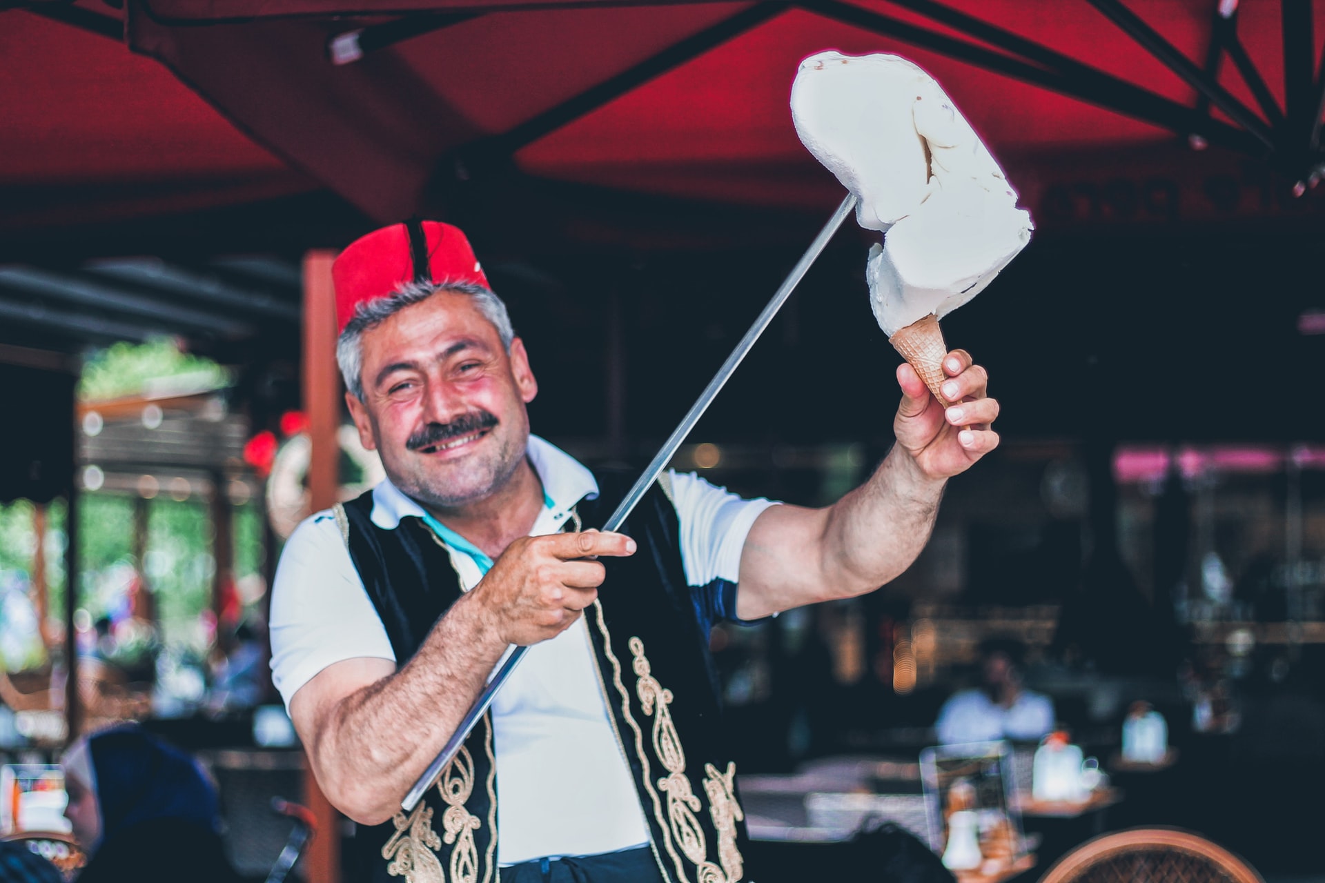A TikToknak köszönhetik a török munkavállalók, hogy a világ megismeri a munkakörülményeket