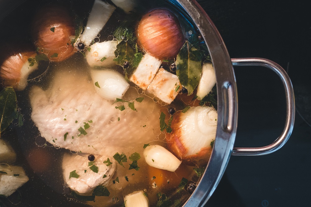 cooking-chicken-broth.jpg