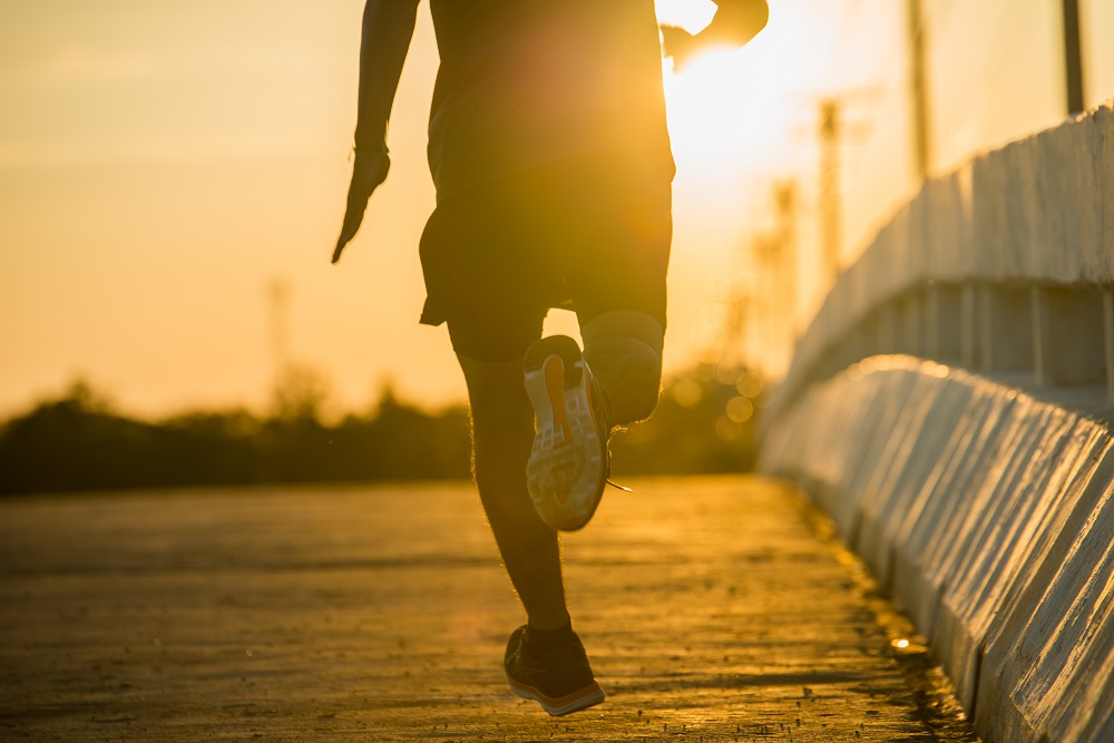 silhouette-young-fitness-man-running-sunrise.jpg