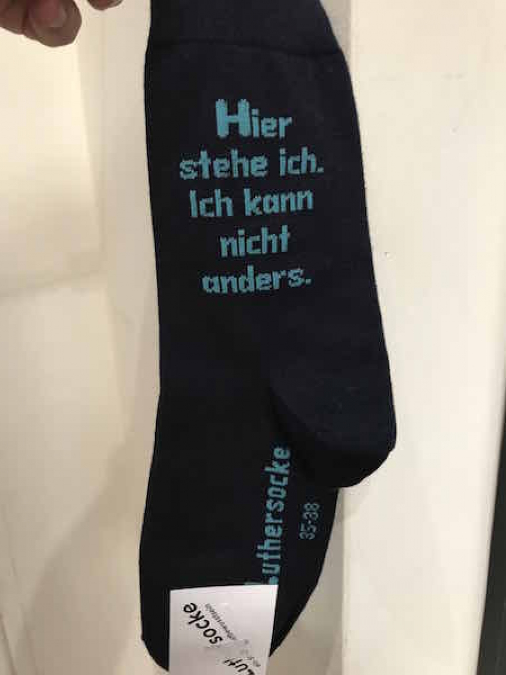 170822-luther_socks.jpg