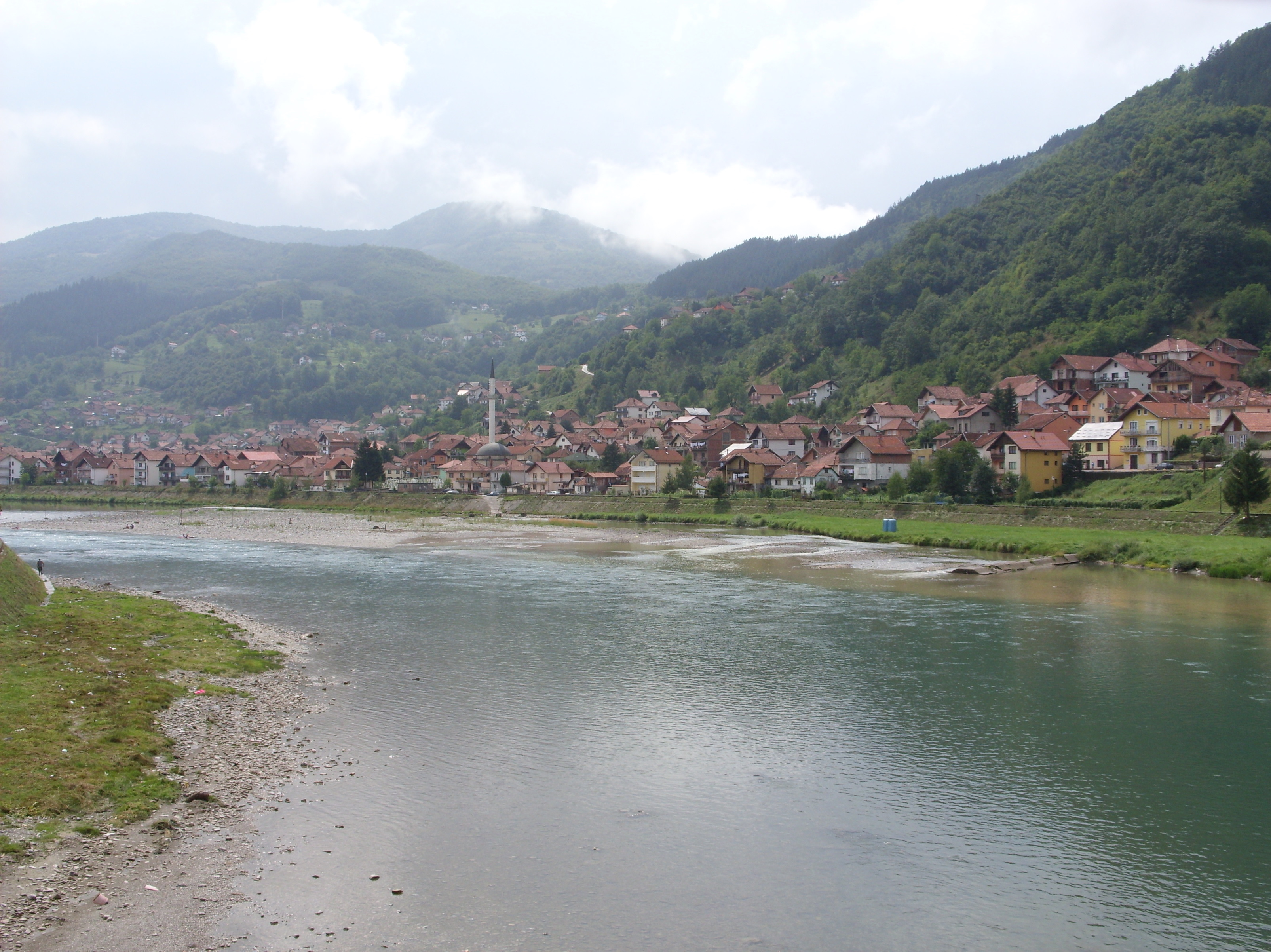 gorazde_drina_river.jpg