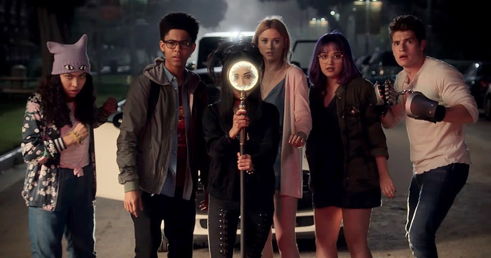 runaways-trailer-header.jpg