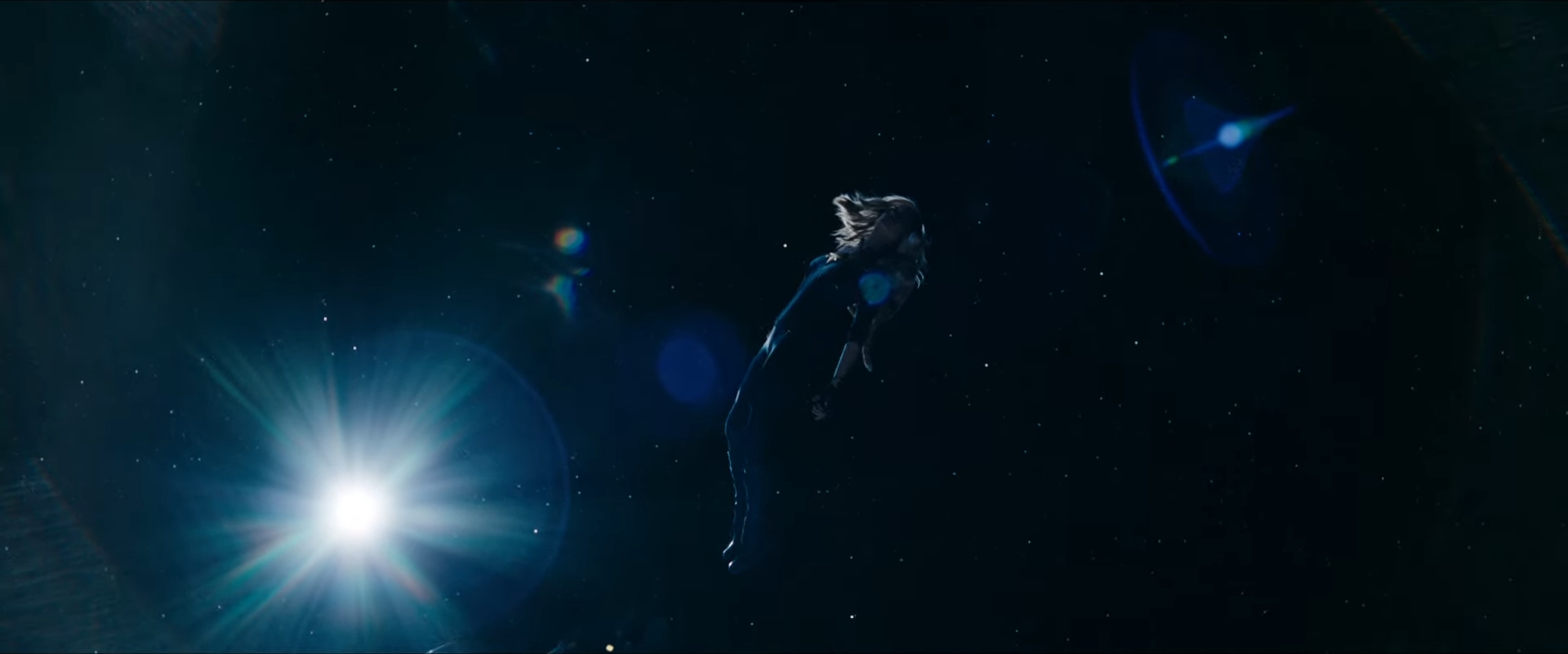 marvel_studios_the_marvels_official_trailer_0-16_screenshot.jpg