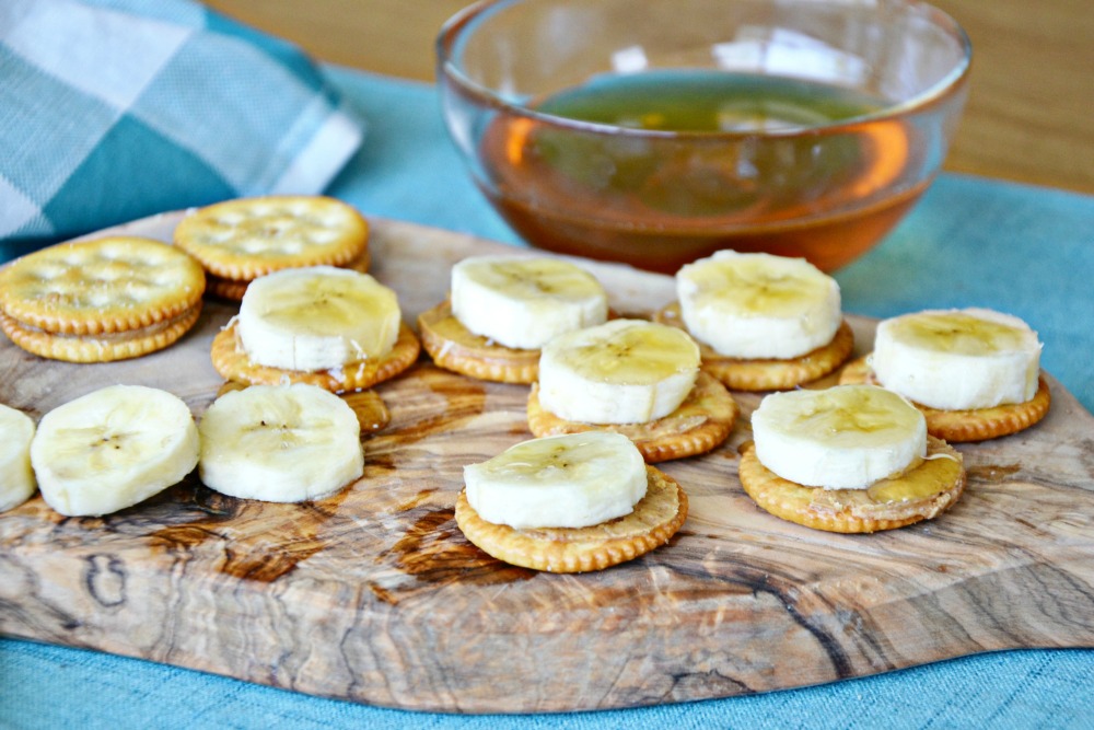 peanut-butter-banana-honey-crackers-recipe.jpg