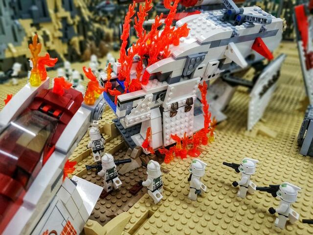 Fedezd fel a Kreativitás Világát a LEGO-val és Brickfanatix alkatrész áruházával !