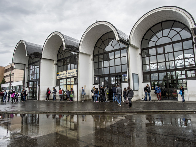 A MÁV döntött, tizenkettő kamerát helyez el a mátészalkai vasútállomás épületében és a peronokon!