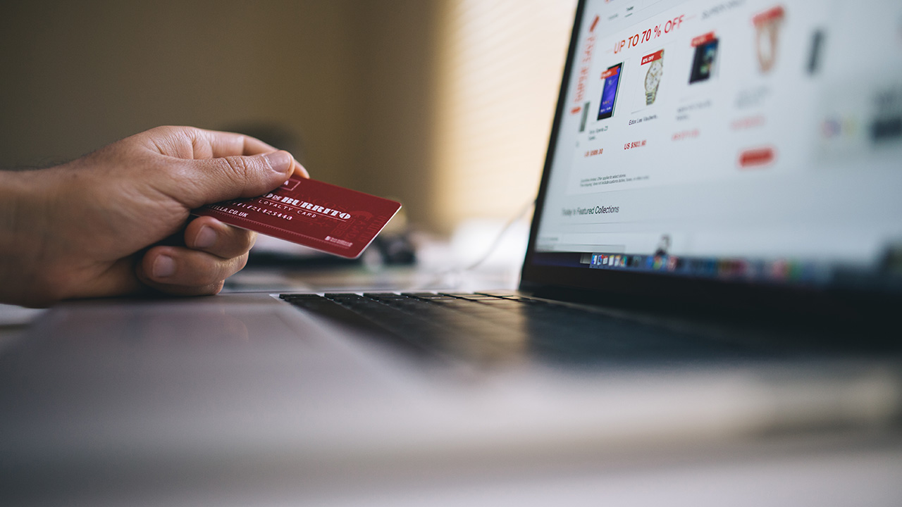 online-payment-credit-card-deals-shopping-ecommerce-tech2-720.jpg