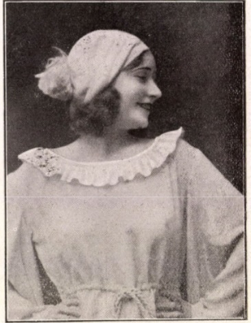 harczos_iren_1929.jpg