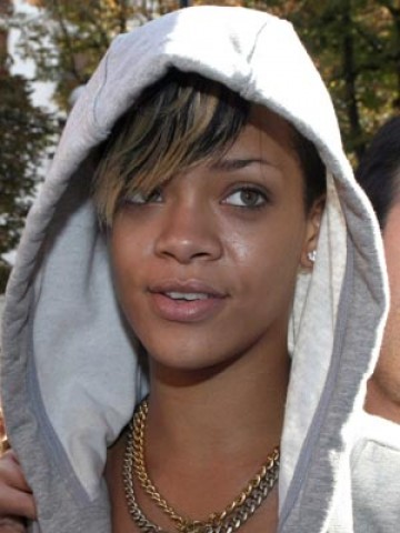 Rihanna100.jpg