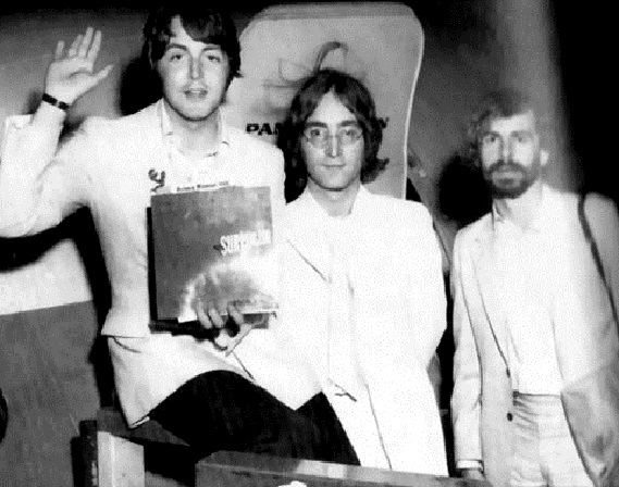 john-lennon-paul-mccartney-magic-alex_011.jpg