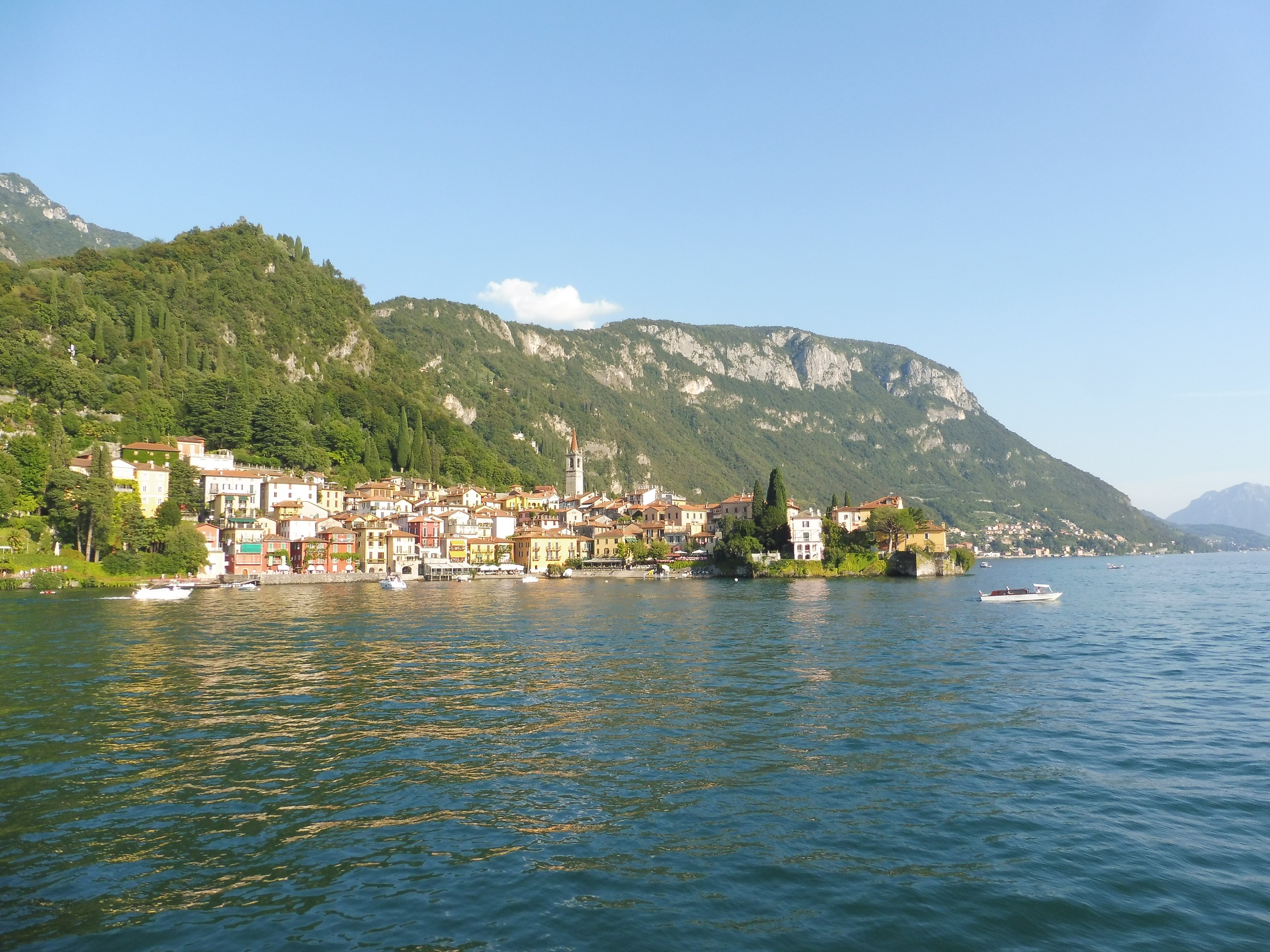 Varenna látképe