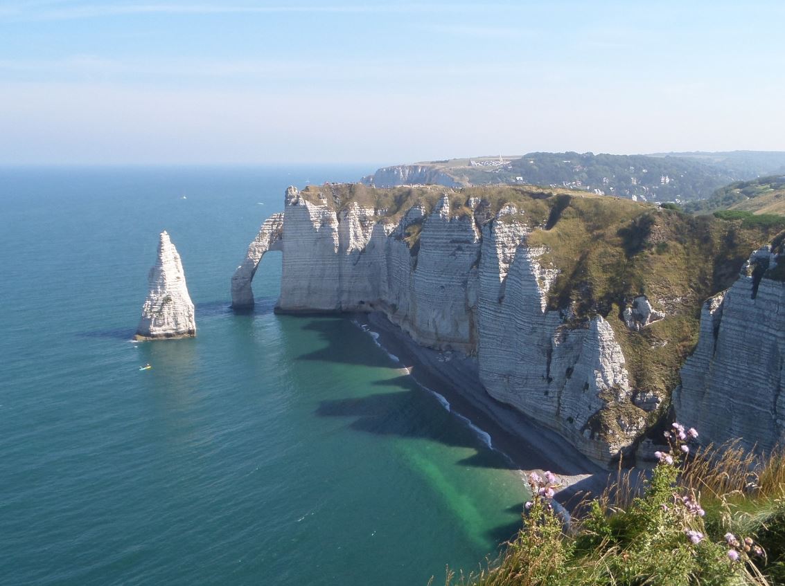 etretat.JPG