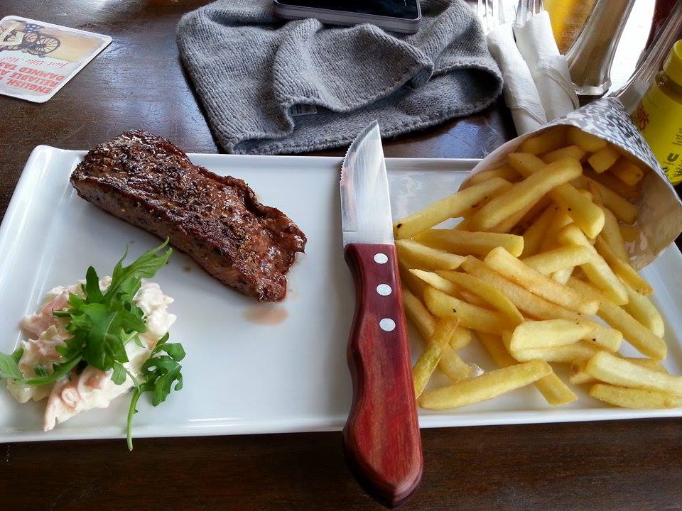 Steak egy igazi angol pubban
