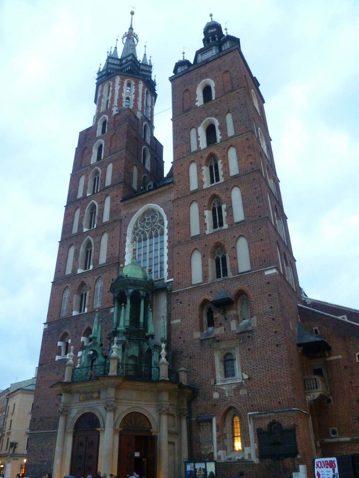 p1170155_st_marys_basilica_1.jpg