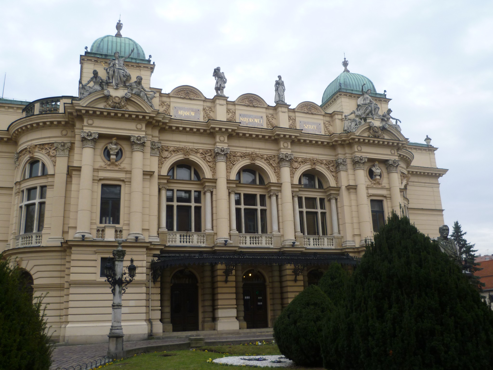 p1170331_juliusz_s_owacki_theatre.jpg