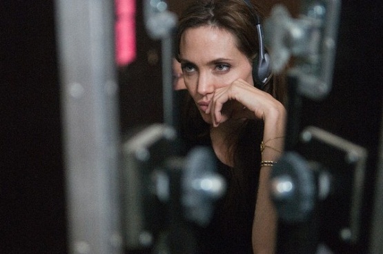 In-the-Land-of-Blood-and-Honey-Angelina-Jolie-1.jpg-600x398.jpg