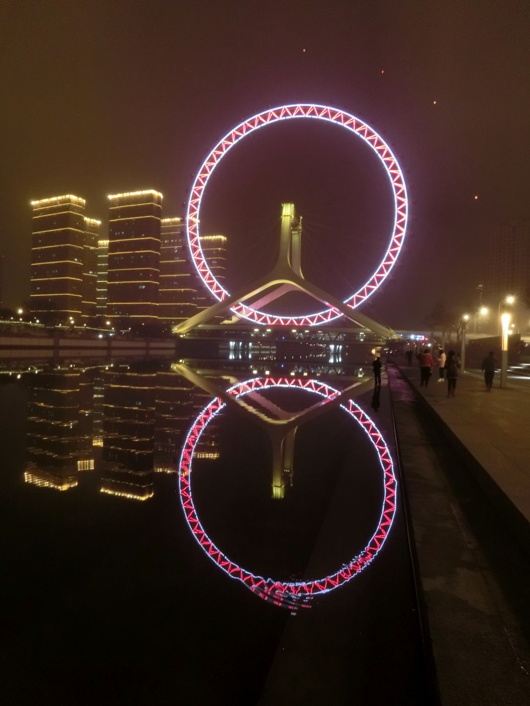 Tianjin Eye éjszaka