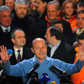 Basescu kék ingének titka