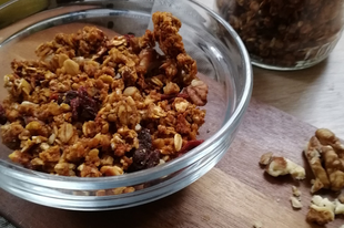 Almás-diós házi granola