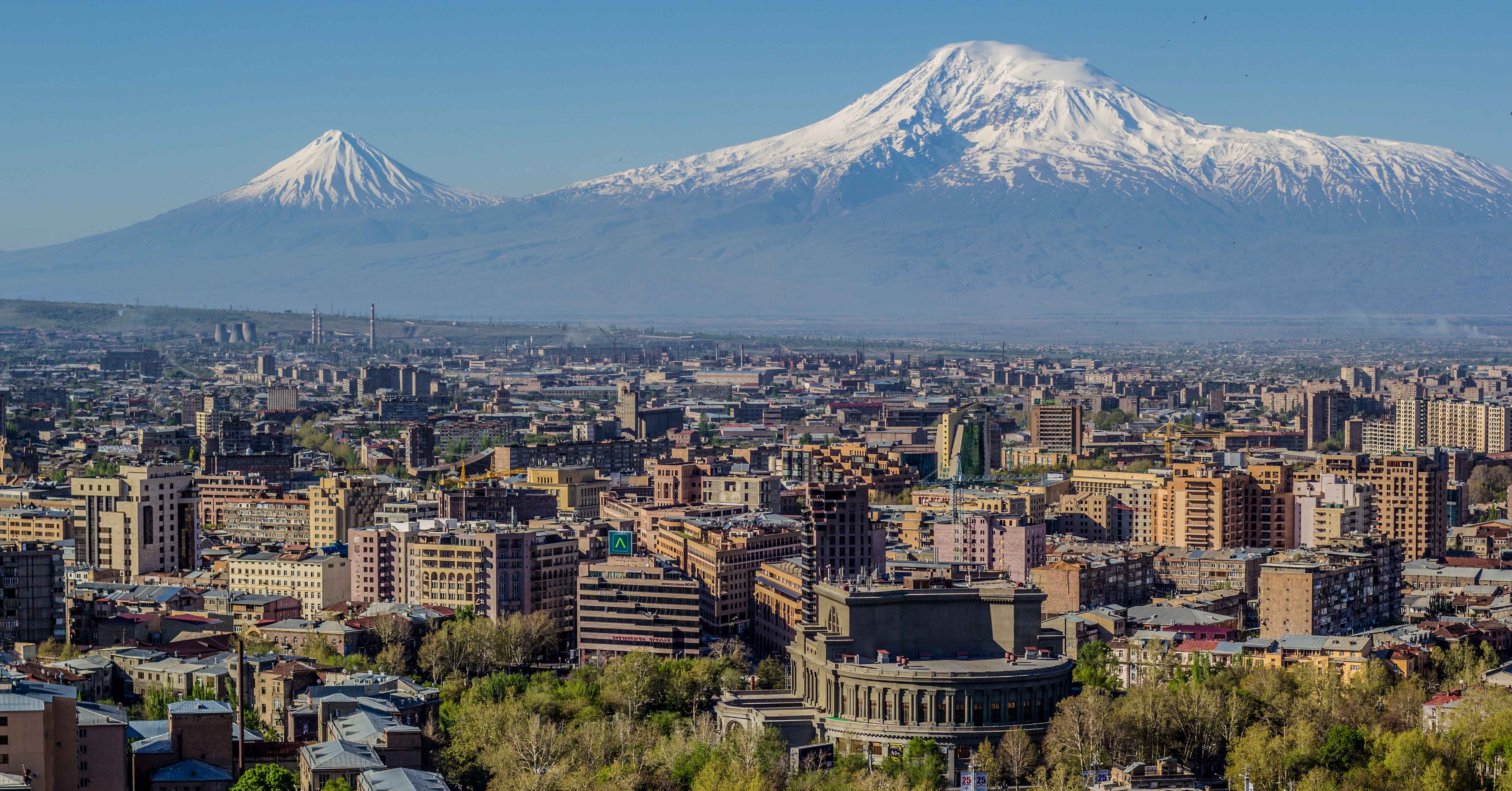 mount_ararat_and_the_yerevan_skyline.jpg