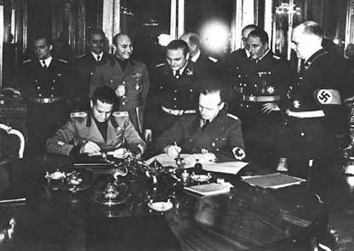az-elso-becsi-dontes.jpg