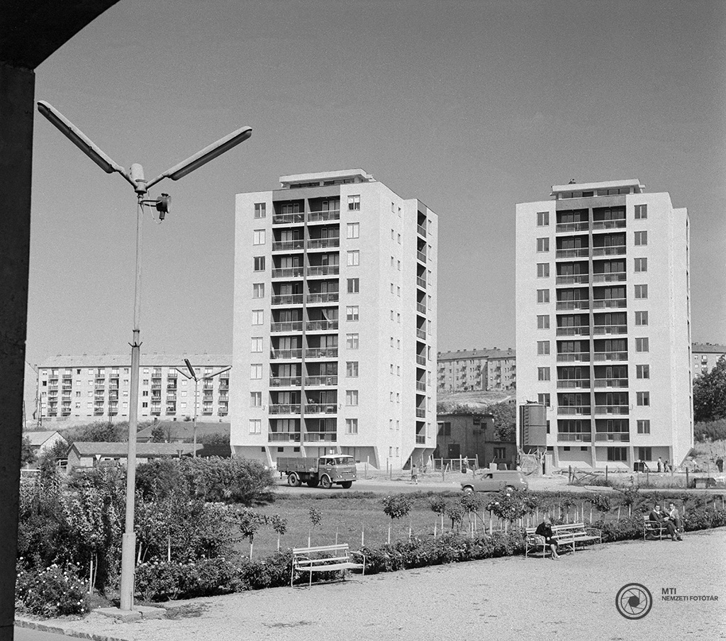 f_or19650903017.jpg