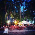 Tökéletes hely egy esti koktélhoz? Is this a perfect place for a sundowner? #mertutaznijo #eupolisz #tamarindo #beach #costarica #centroamerica #sunset #bar #beachbar @reni.atesz