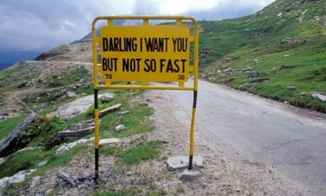 li-road-sign-fast.jpg