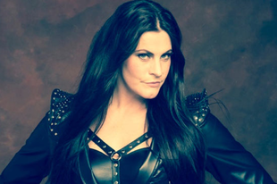 Ismét a Raskasta Jouluaval fog fellépni Floor Jansen