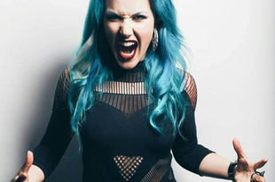 Alissa White-Gluz kitálalt