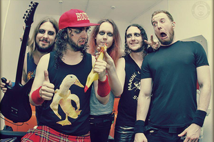 Klippremier: Alestorm - Alestorm