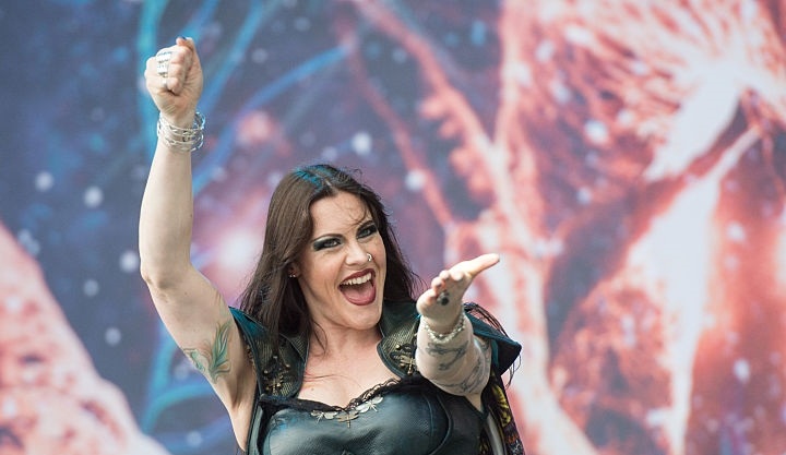 Újabb tetkókkal büszkélkedik Floor Jansen