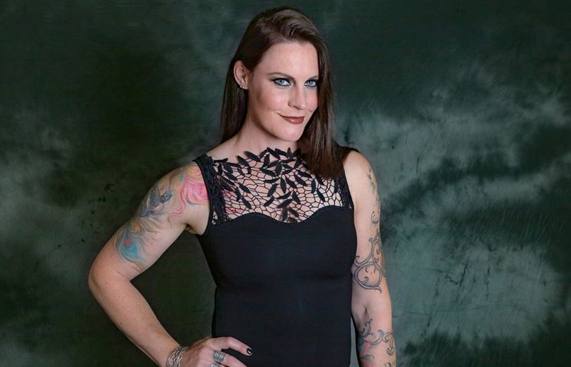 Újabb tetkóval villog Floor Jansen