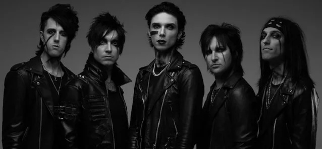 Dupla premierrel jelentkezett a Black Veil Brides!