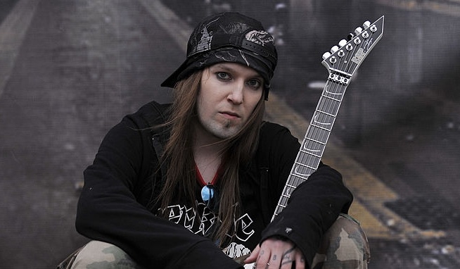 Alexi Laiho nem látja akadályát annak, hogy új csapatával Children Of Bodom-dalokat adjon elő