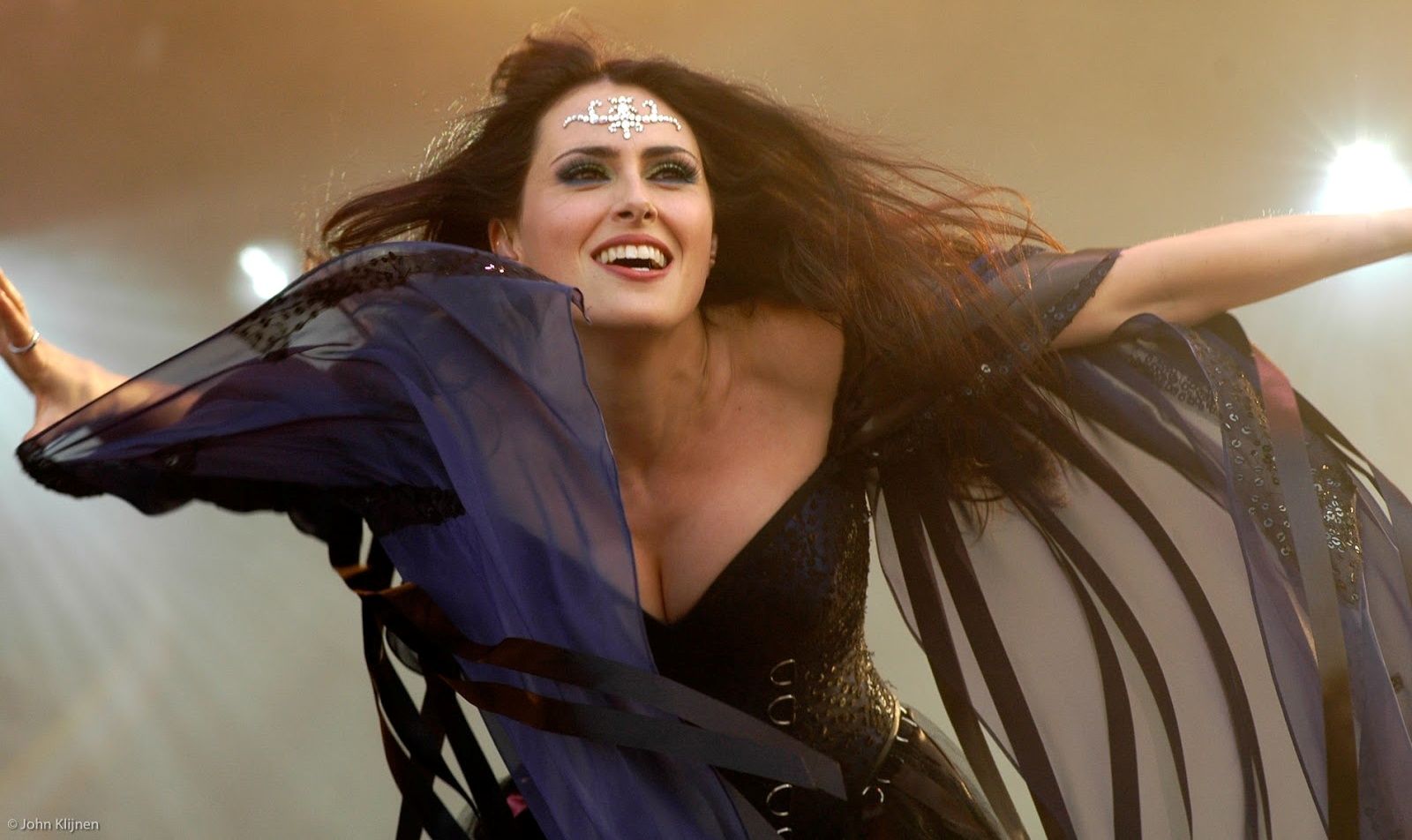 sharon_den_adel.jpg