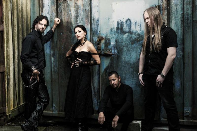 sirenia2-small.jpg