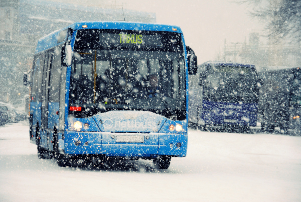 bus-christmas-flekkefjord-snow-winter-favim_com-249022.jpg