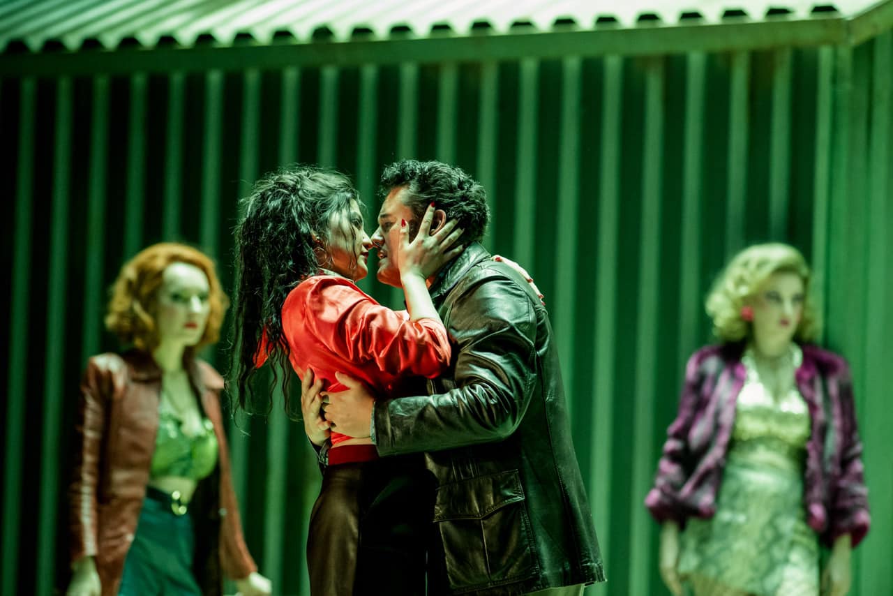 carmen4.jpg