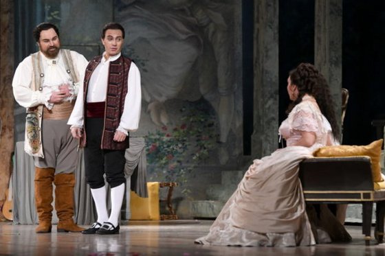 figaro schrott foto ligeti edina1 resize-600x400