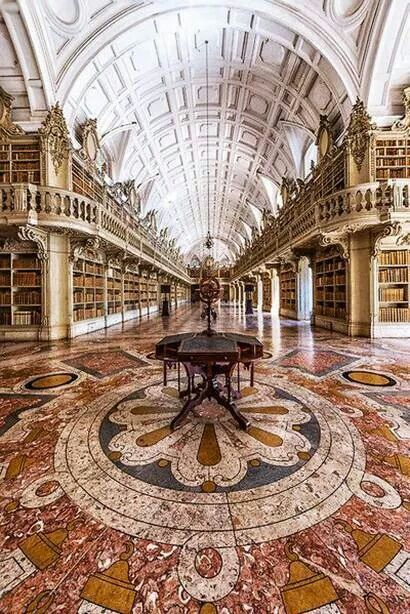 mafra_library.jpg