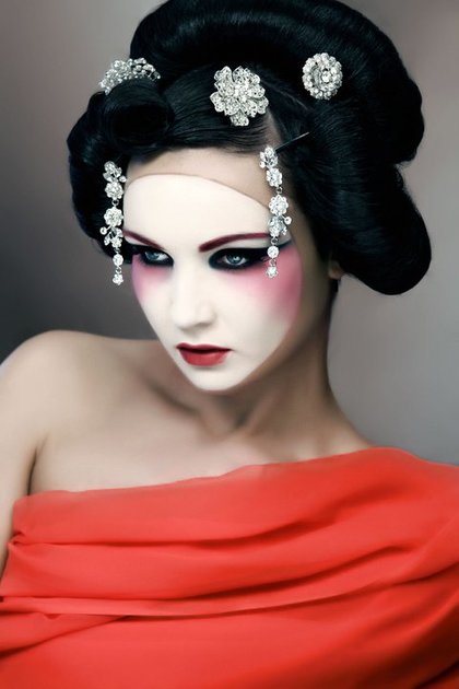 geisha-makeup-for-halloween.jpg