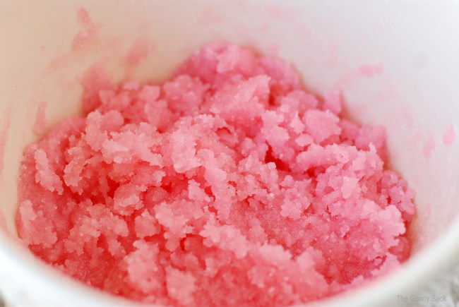 peppermint_sugar_scrub.jpg