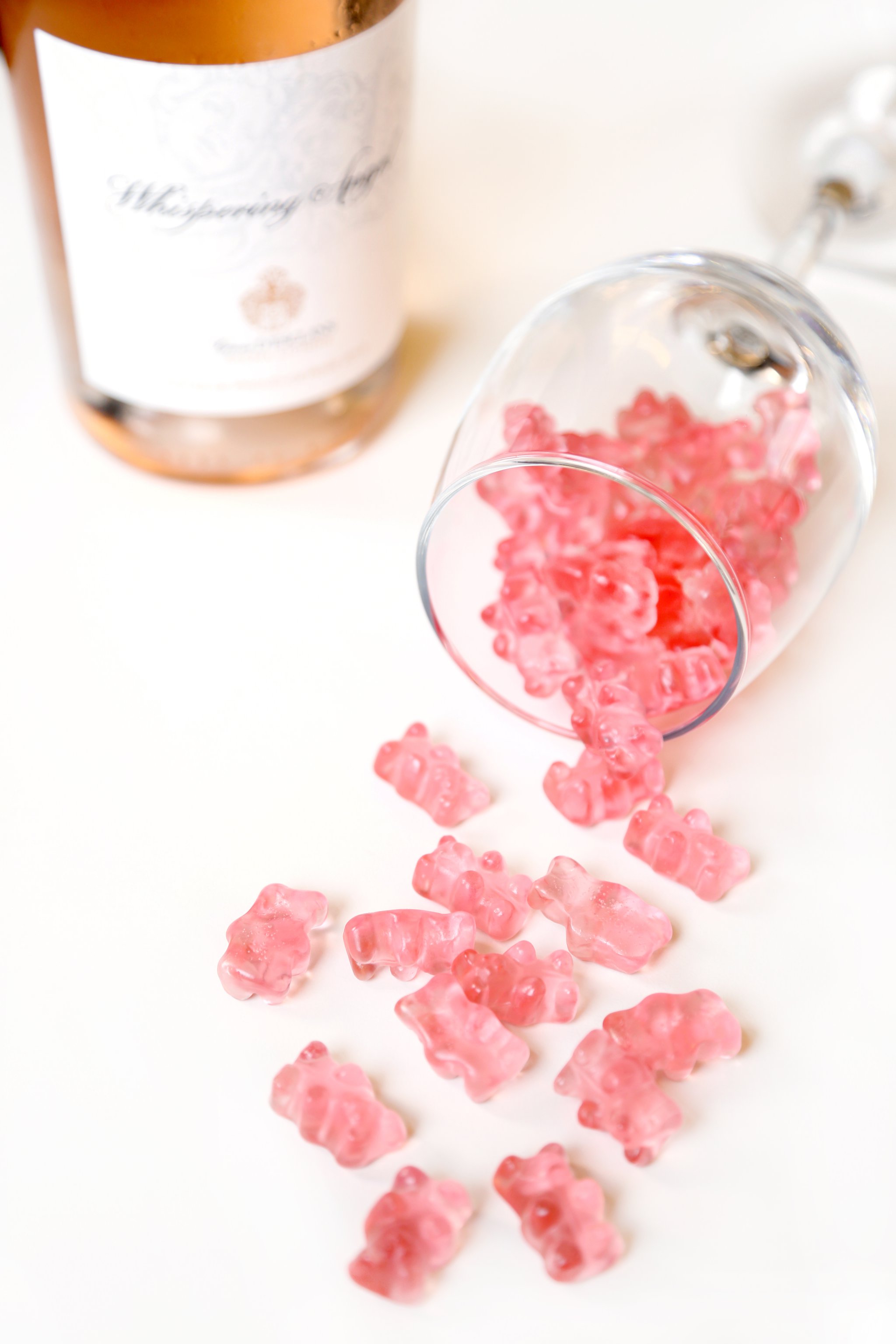 e1628af4f1a1acb2_rose-gummies.jpg