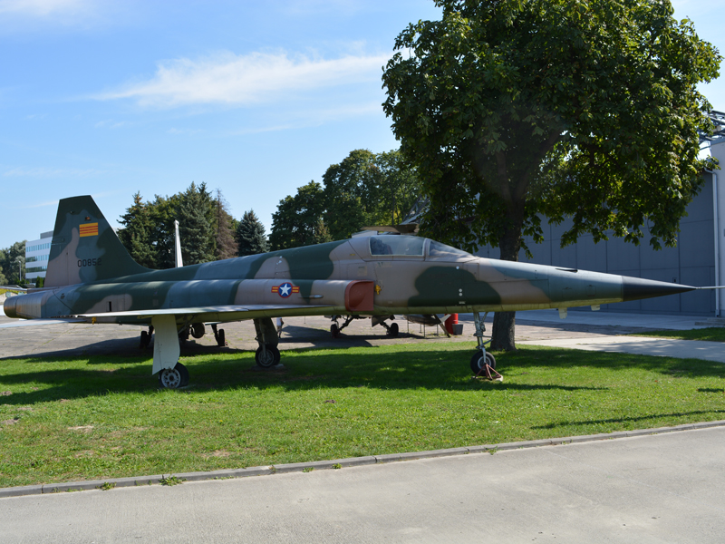 dsc_8858m_1.jpg