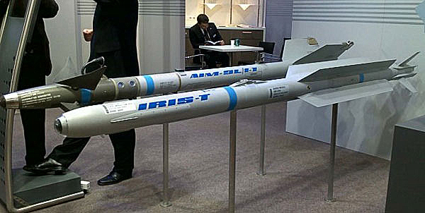 aim-2000-iris-t_05_1.jpg