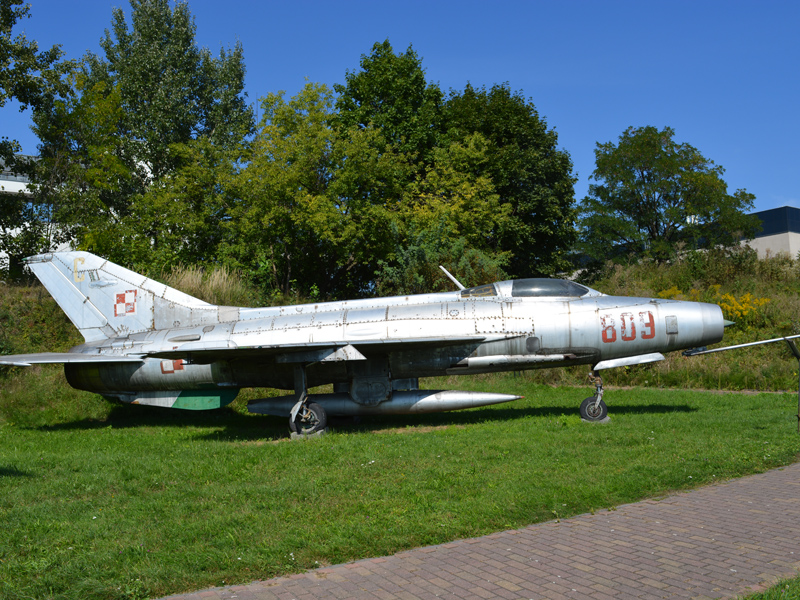 dsc_8964m_3.jpg