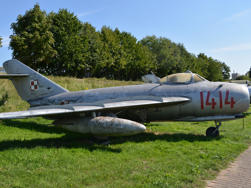 dsc_8982m_2.jpg