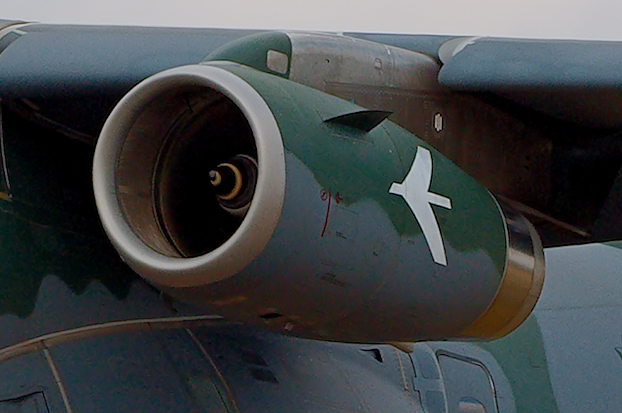 embraer_kc390_v2500_nacelle.jpg