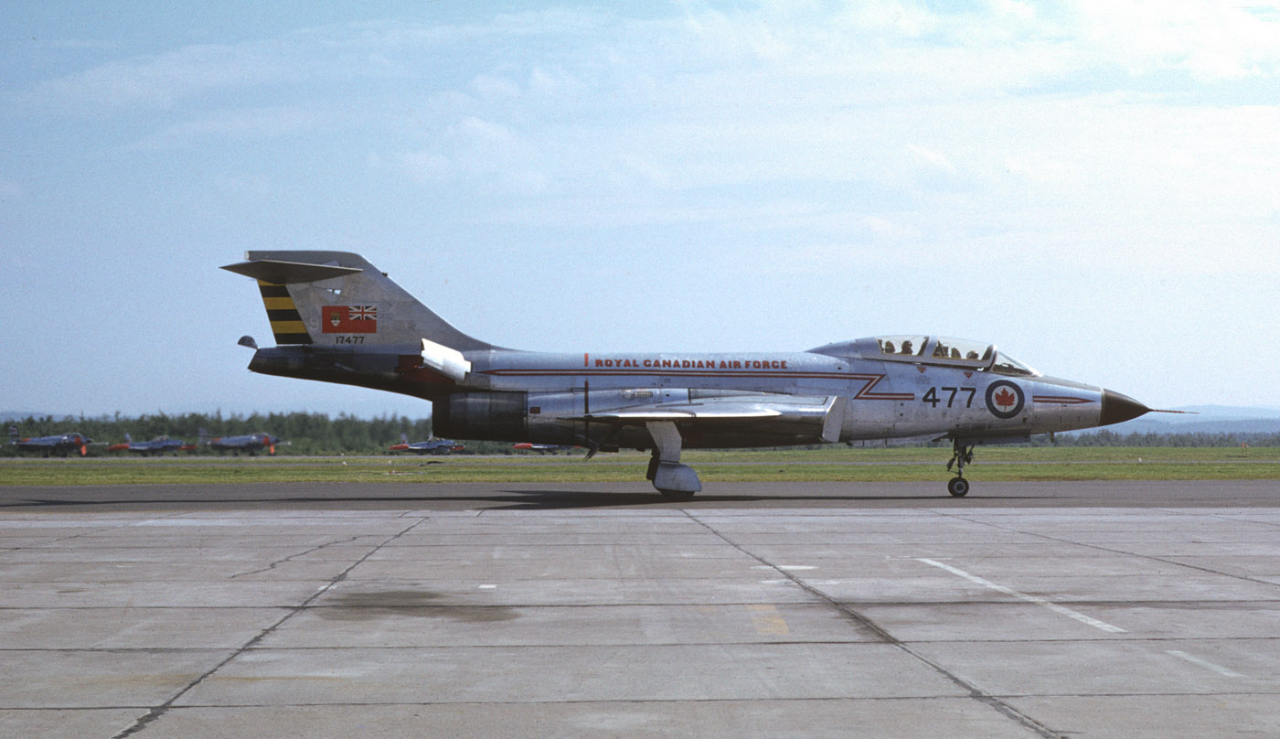 rcaf_cf-101b_voodoo_17477.jpg